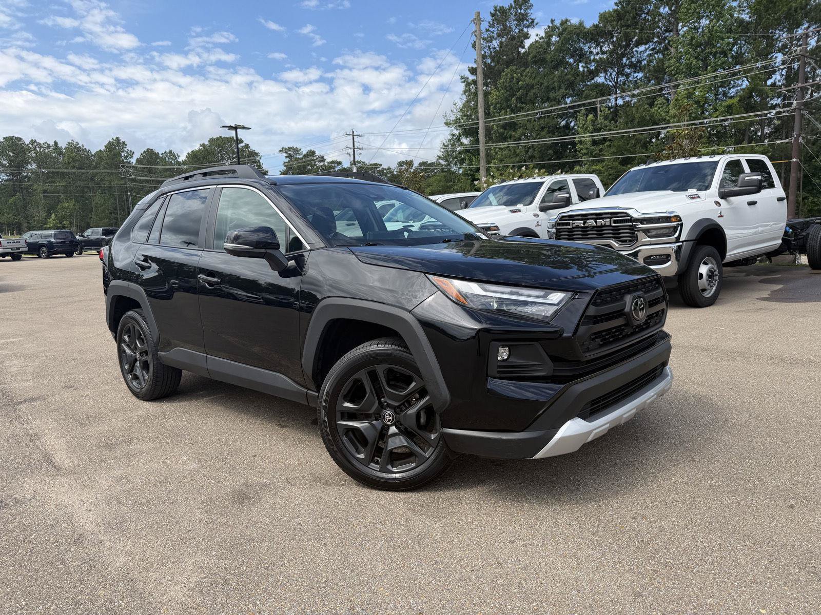 Used 2024 Toyota RAV4 Adventure AWD/4WD image 3