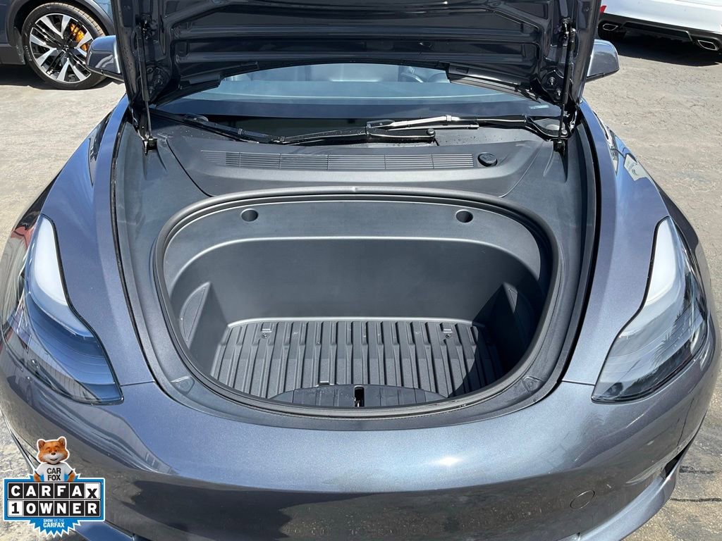 Used 2023 Tesla Model 3 Standard Range image 11