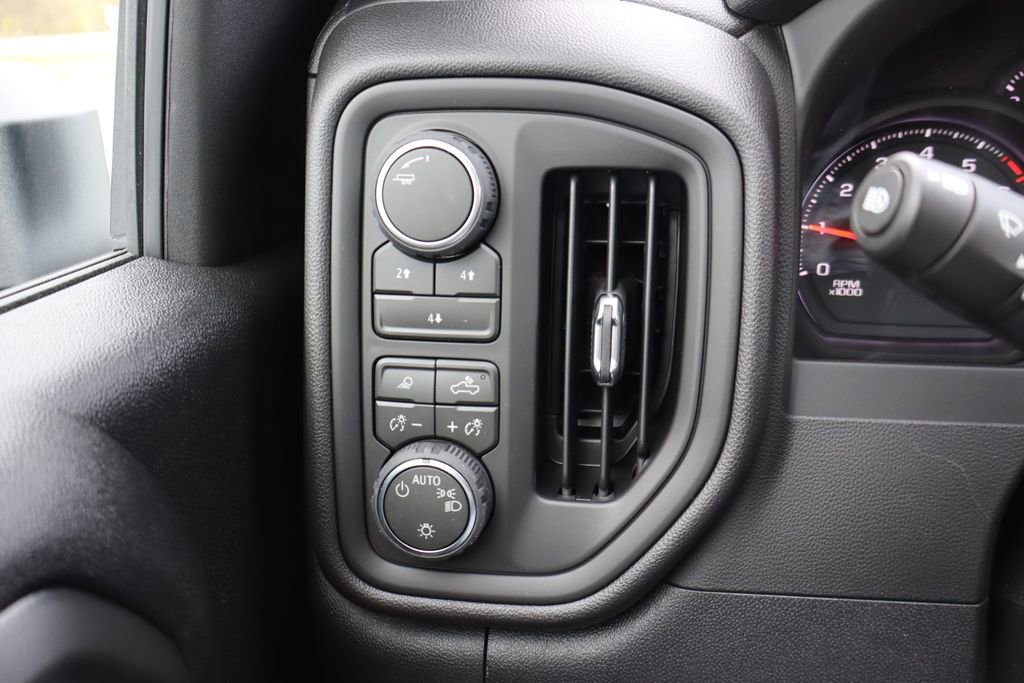 New 2026 Chevrolet Silverado 2500 Custom image 7