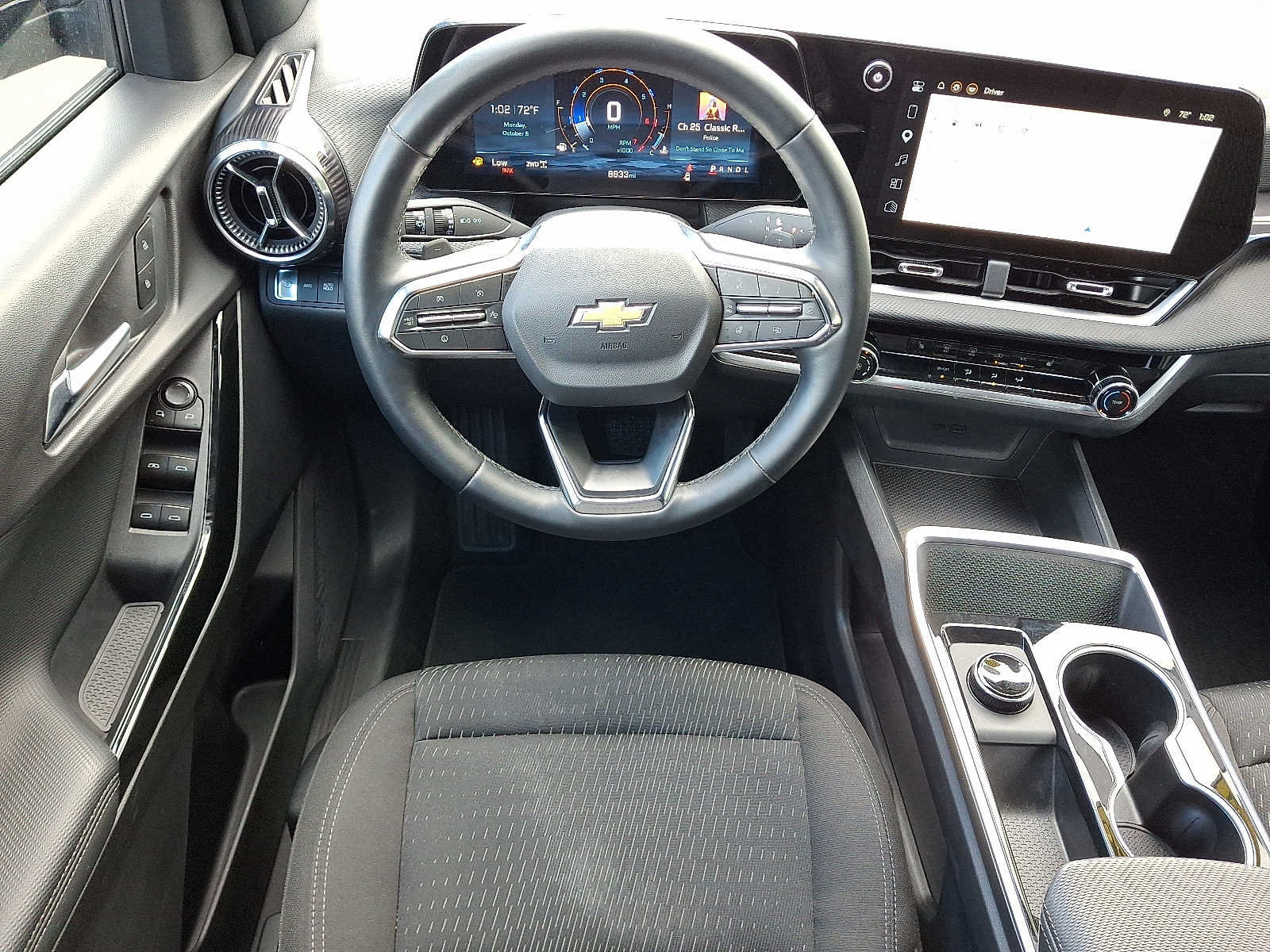 Used 2026 Chevrolet Equinox LT AWD/4WD image 12
