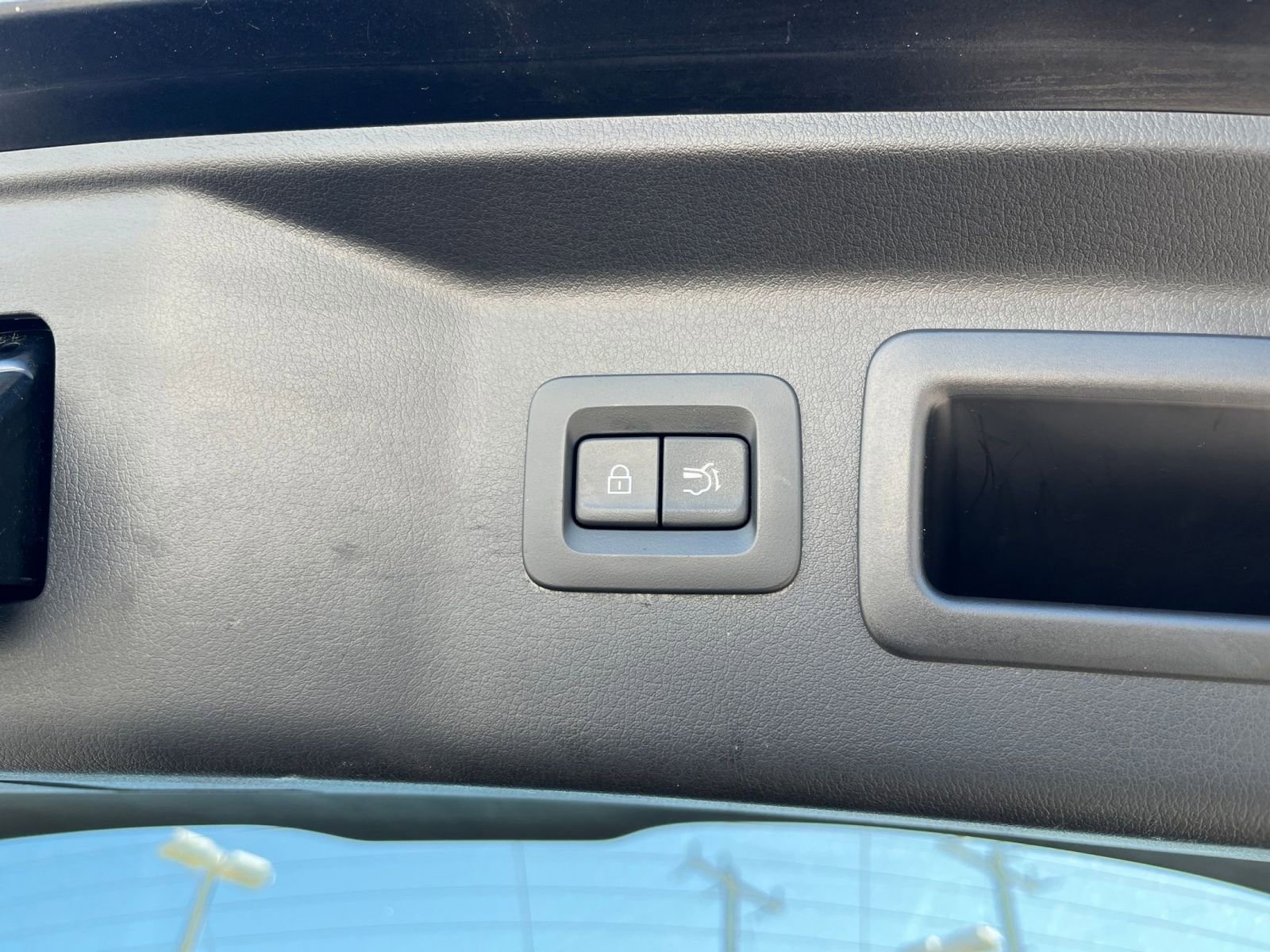 Used 2025 MAZDA CX-90 3.3 Turbo w/ Preferred Package AWD/4WD image 23