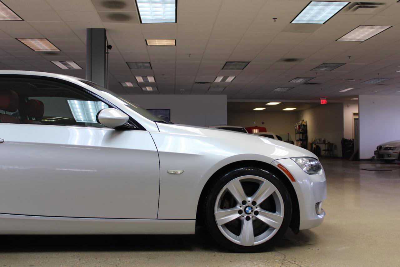 Used 2009 BMW 335i Coupe image 23