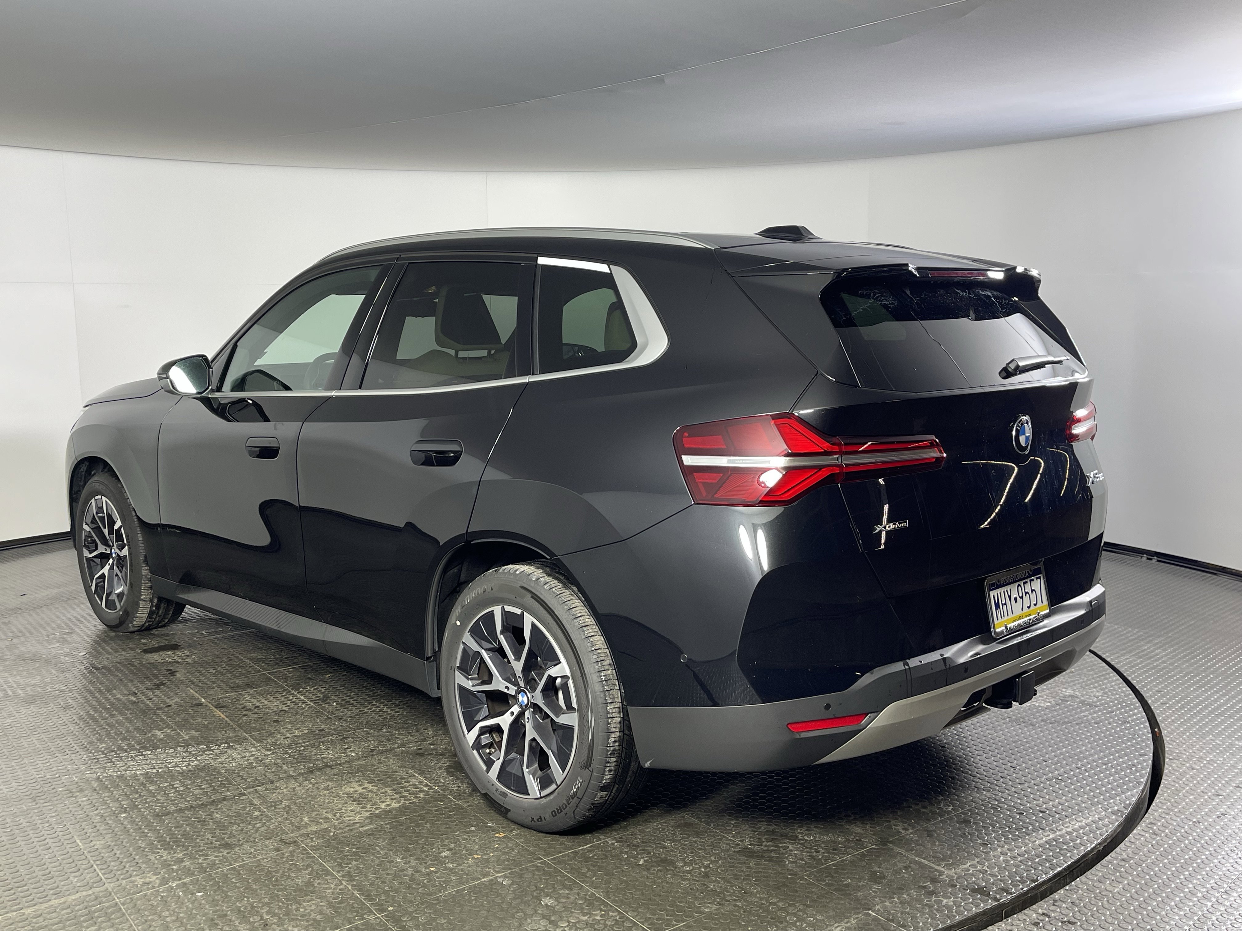 Certified 2025 BMW X3 xDrive30 w/ Premium Package AWD/4WD image 5