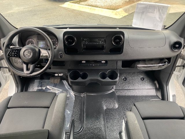 Used 2019 Mercedes-Benz Sprinter 144 image 20