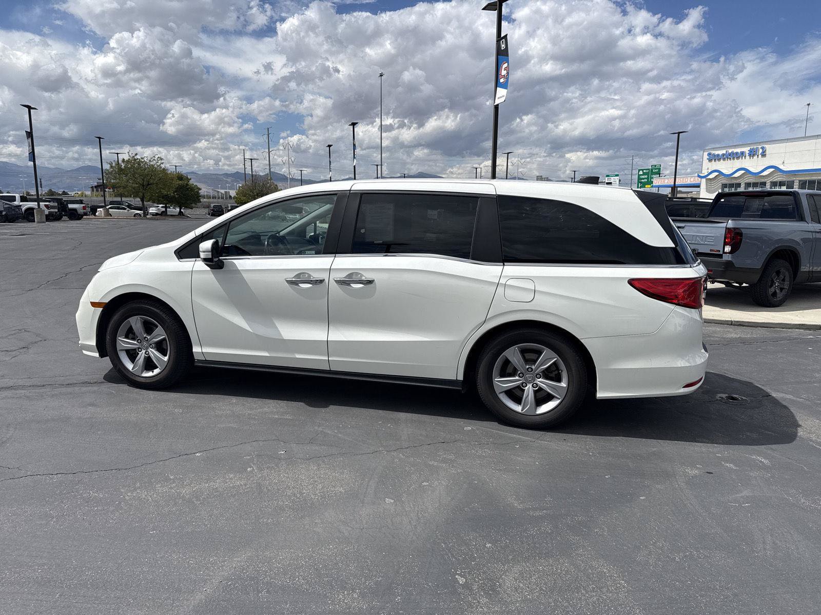Used 2019 Honda Odyssey EX-L image 5