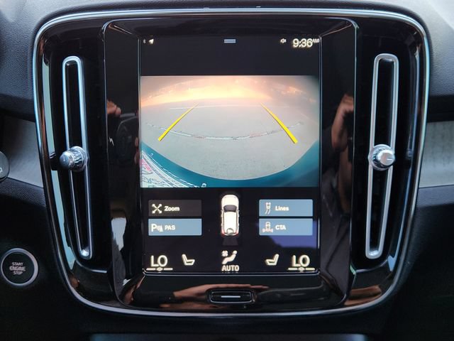 Used 2022 Volvo XC40 T5 Inscription AWD/4WD image 17
