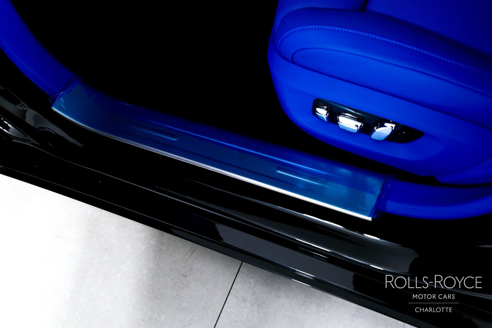 New 2027 Rolls-Royce Ghost AWD/4WD image 17