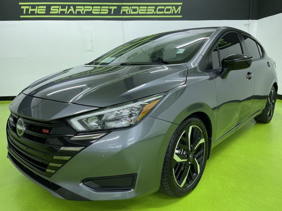 Used 2023 Nissan Versa SR w/ Trunk Package image 5