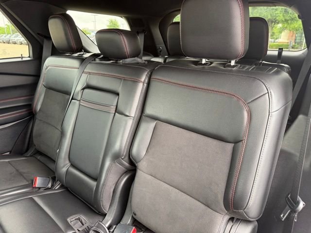 Used 2022 Ford Explorer ST-Line w/ Class IV Trailer Tow Package RWD image 20