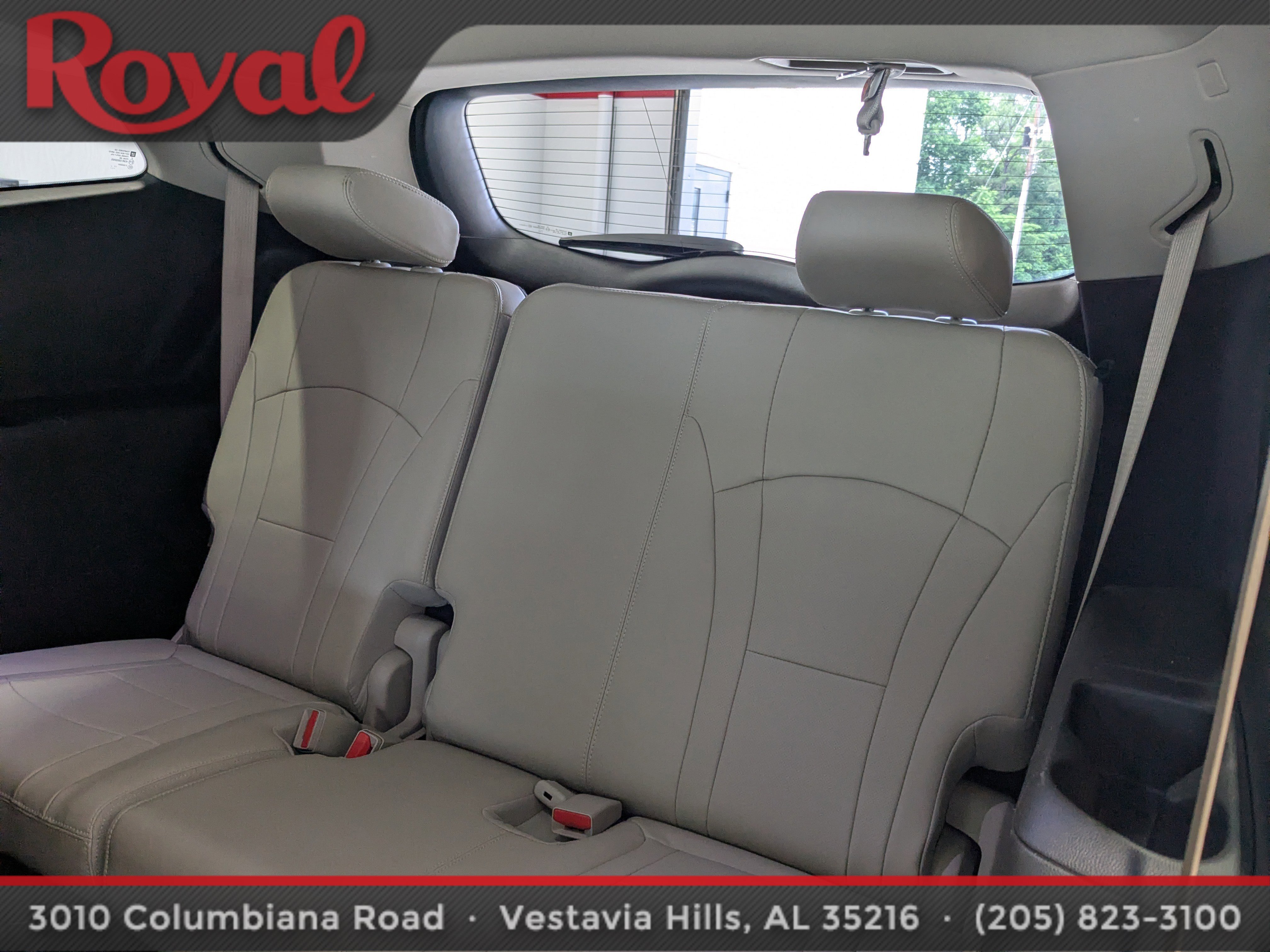 Used 2018 Buick Enclave Essence FWD image 18