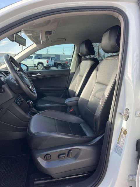 Used 2021 Volkswagen Tiguan SE FWD image 31