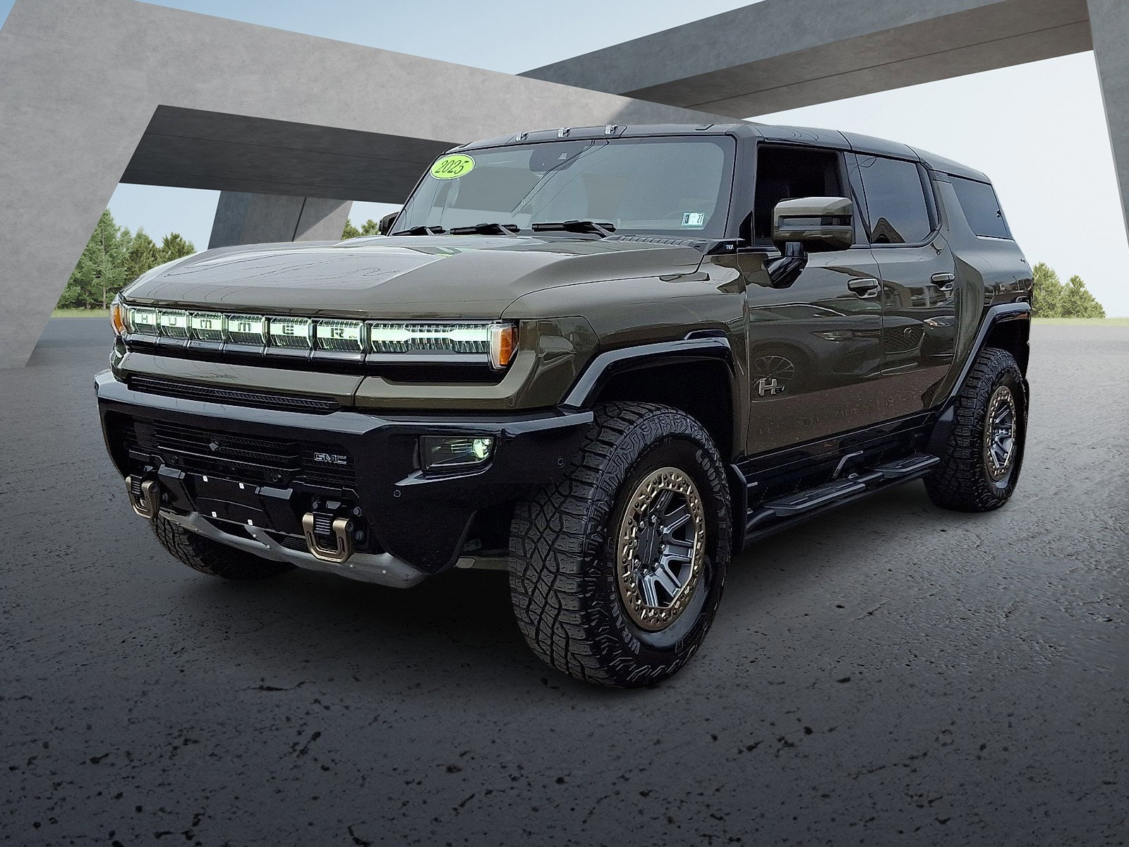 Used 2025 GMC Hummer EV 3X w/ Extreme Off-Road Package image 3