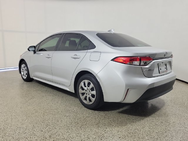 Used 2024 Toyota Corolla LE FWD image 7