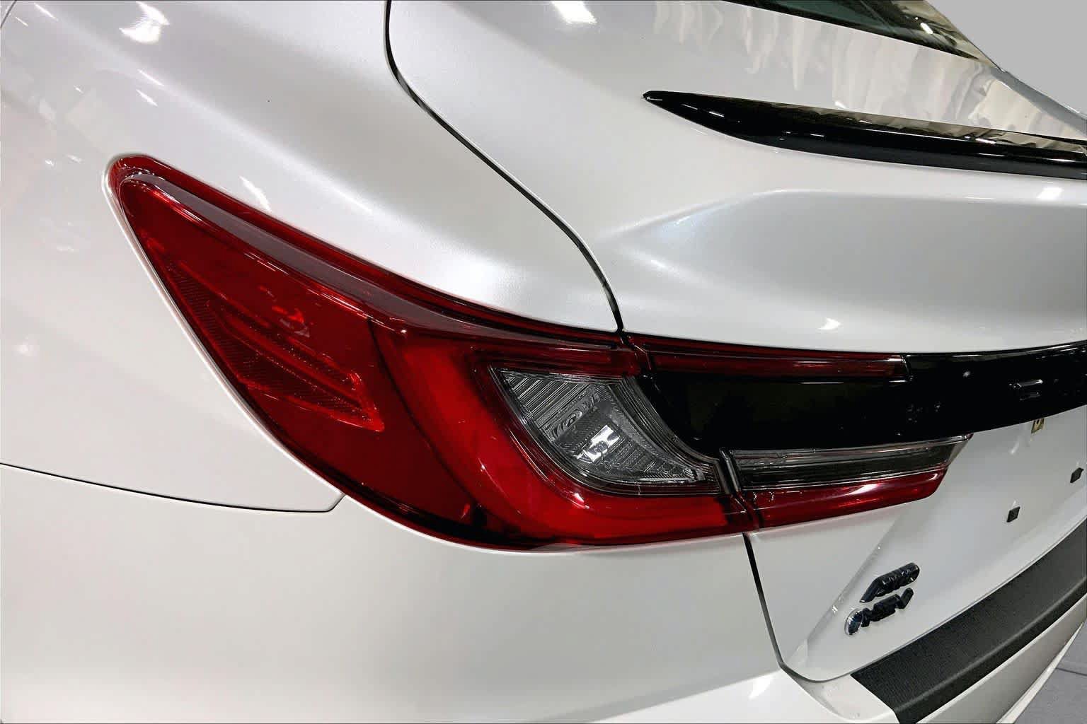 Used 2025 Toyota Camry XSE AWD/4WD image 29