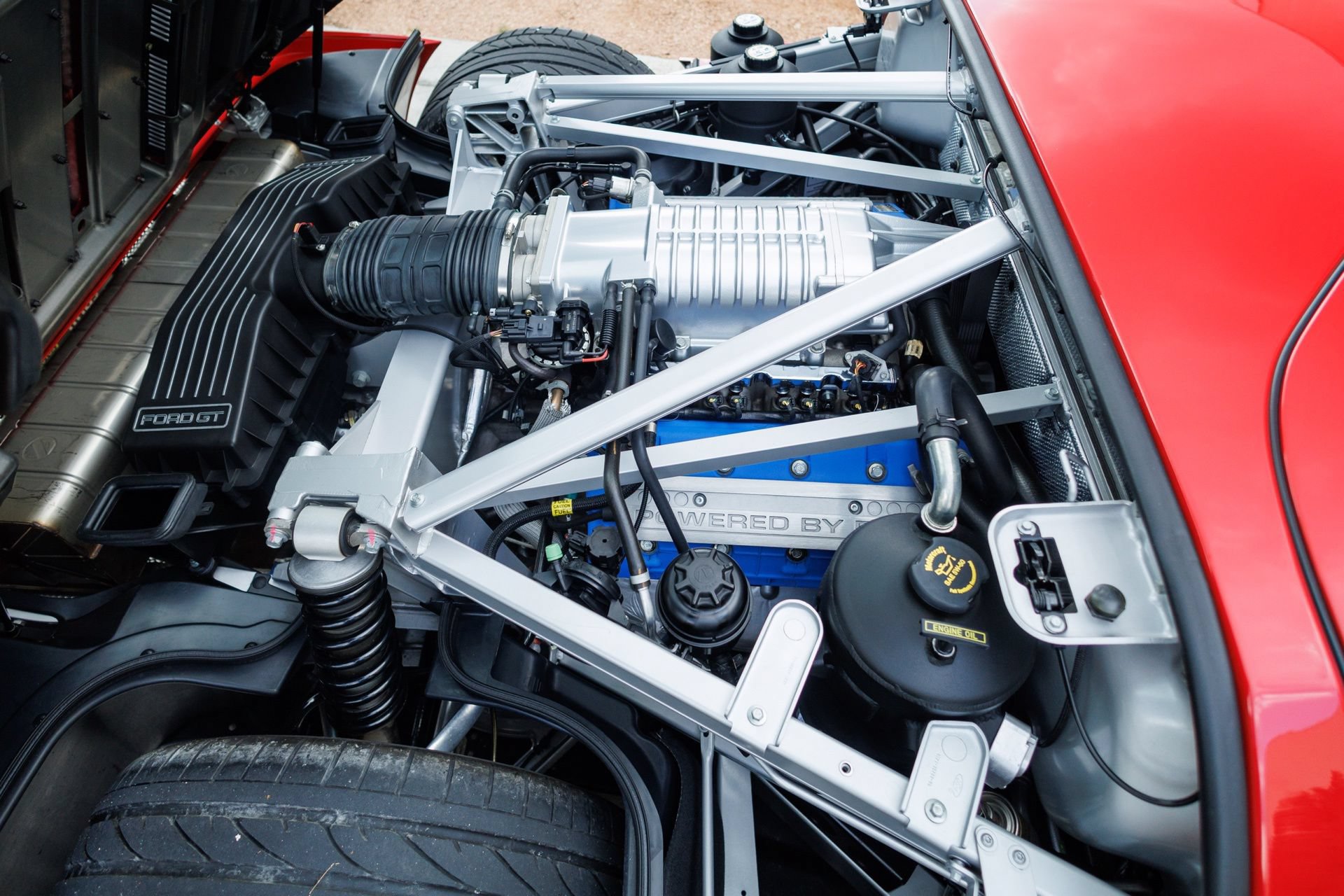 Used 2005 Ford GT RWD image 64