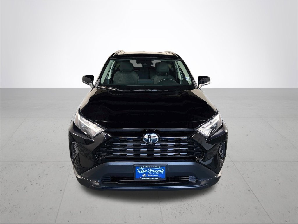 Used 2023 Toyota RAV4 XLE w/ Convenience Package AWD/4WD image 3
