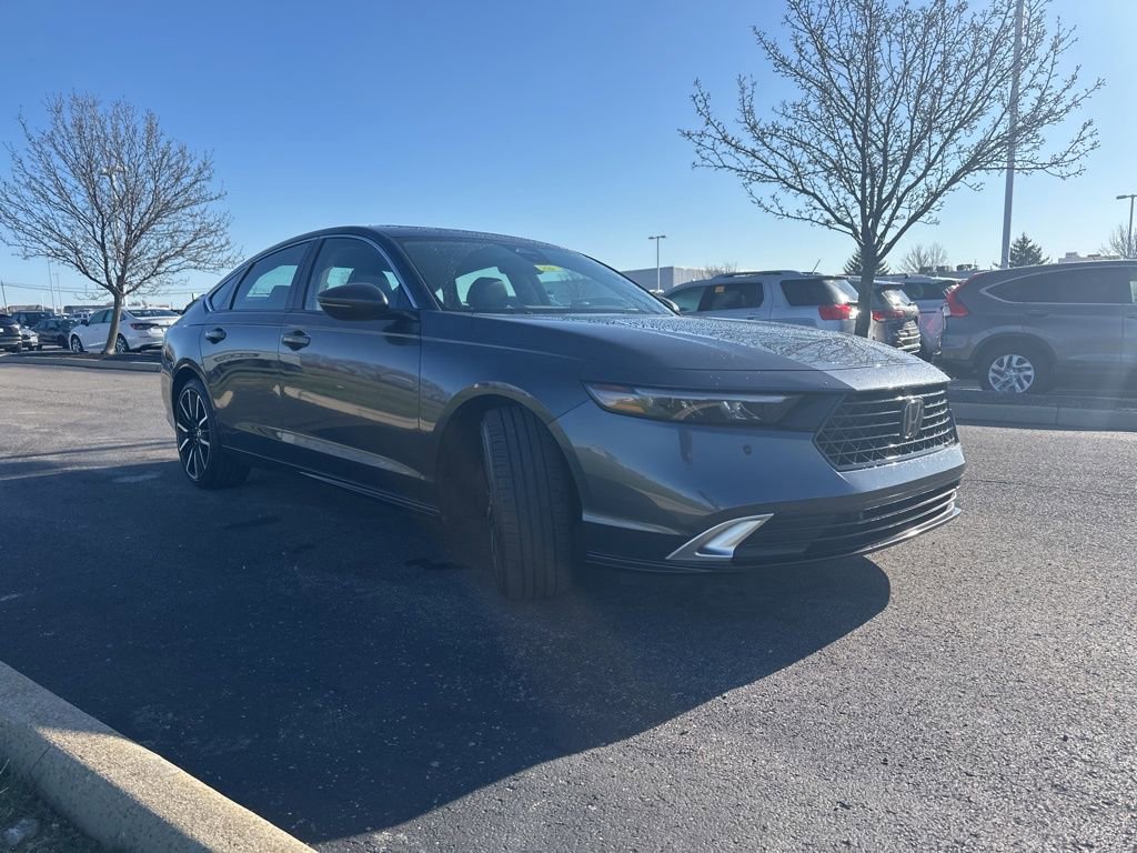 Used 2024 Honda Accord Touring image 13
