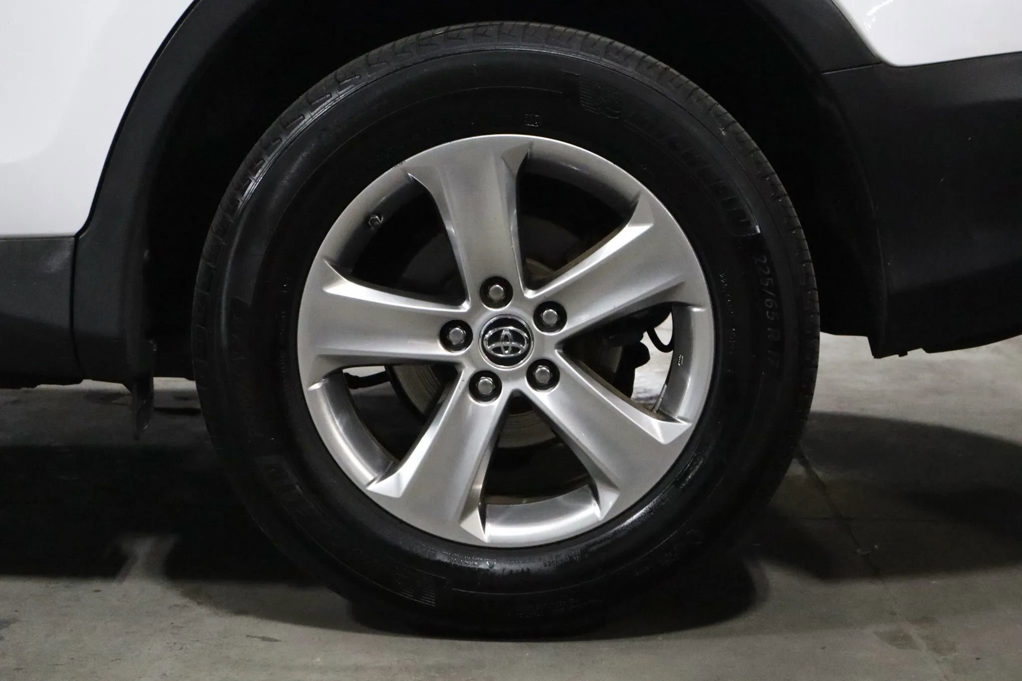 Used 2015 Toyota RAV4 XLE image 4