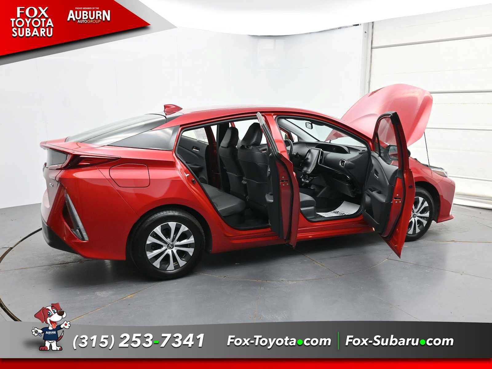 Used 2021 Toyota Prius Prime XLE FWD image 36