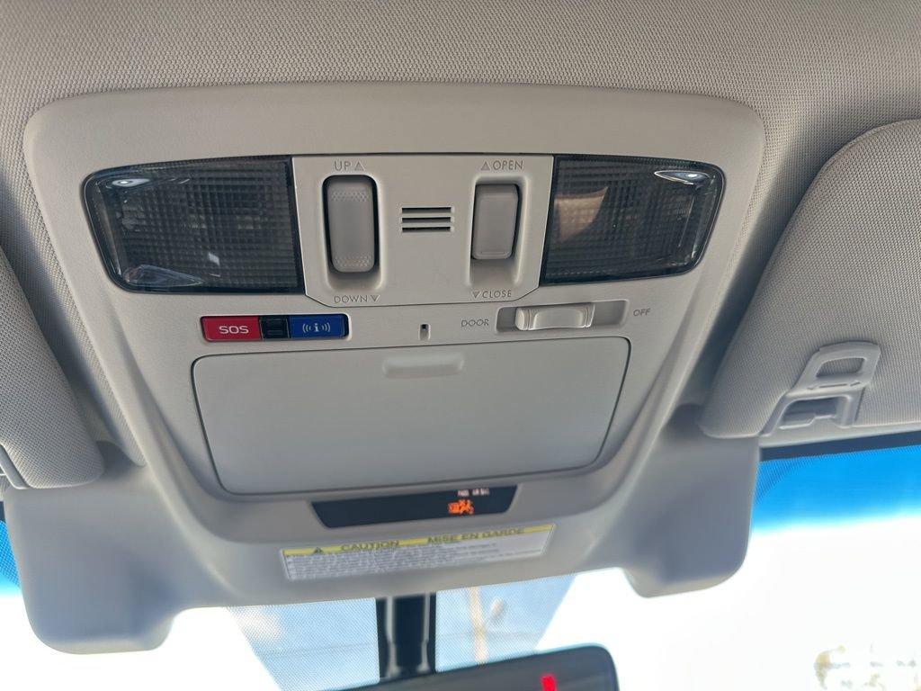 Used 2018 Subaru Outback 3.6R Touring image 27