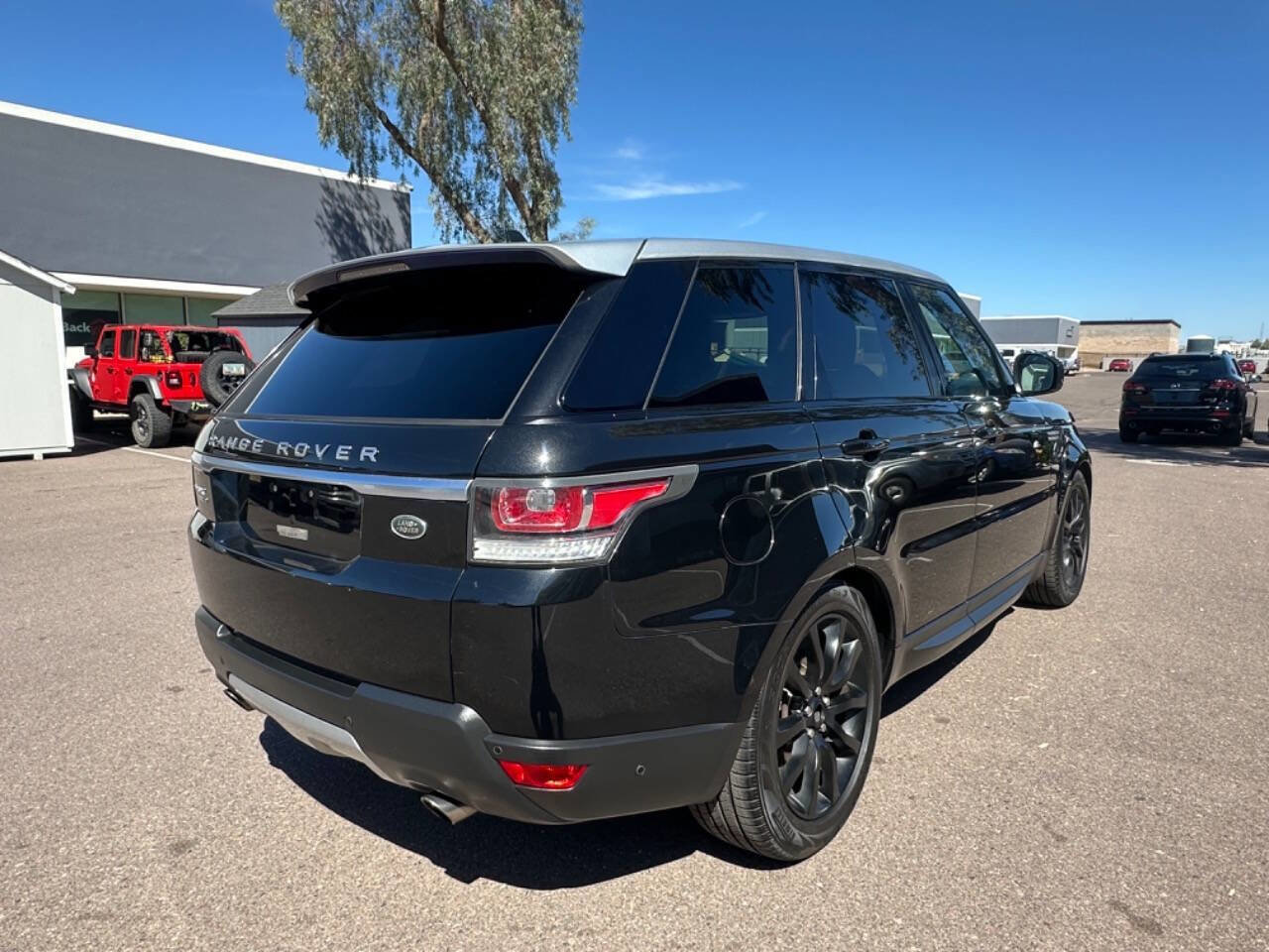 Used 2016 Land Rover Range Rover Sport HSE image 5