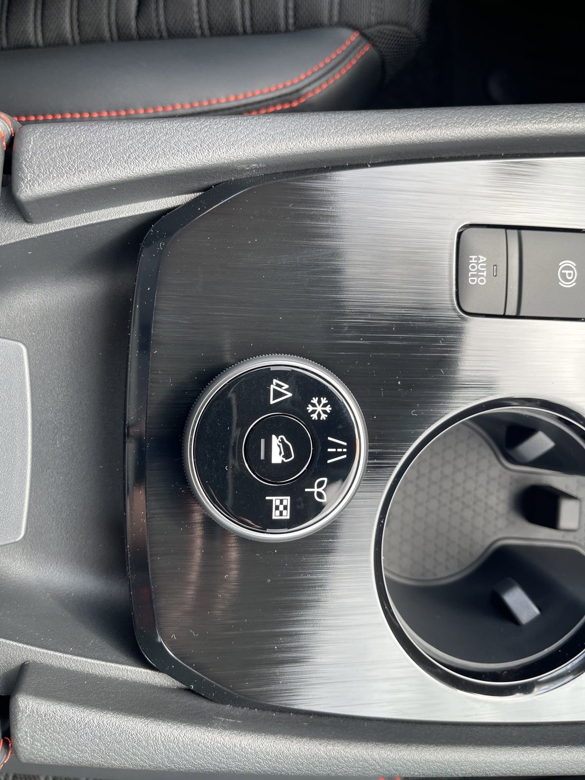 New 2026 Nissan Rogue SV image 34