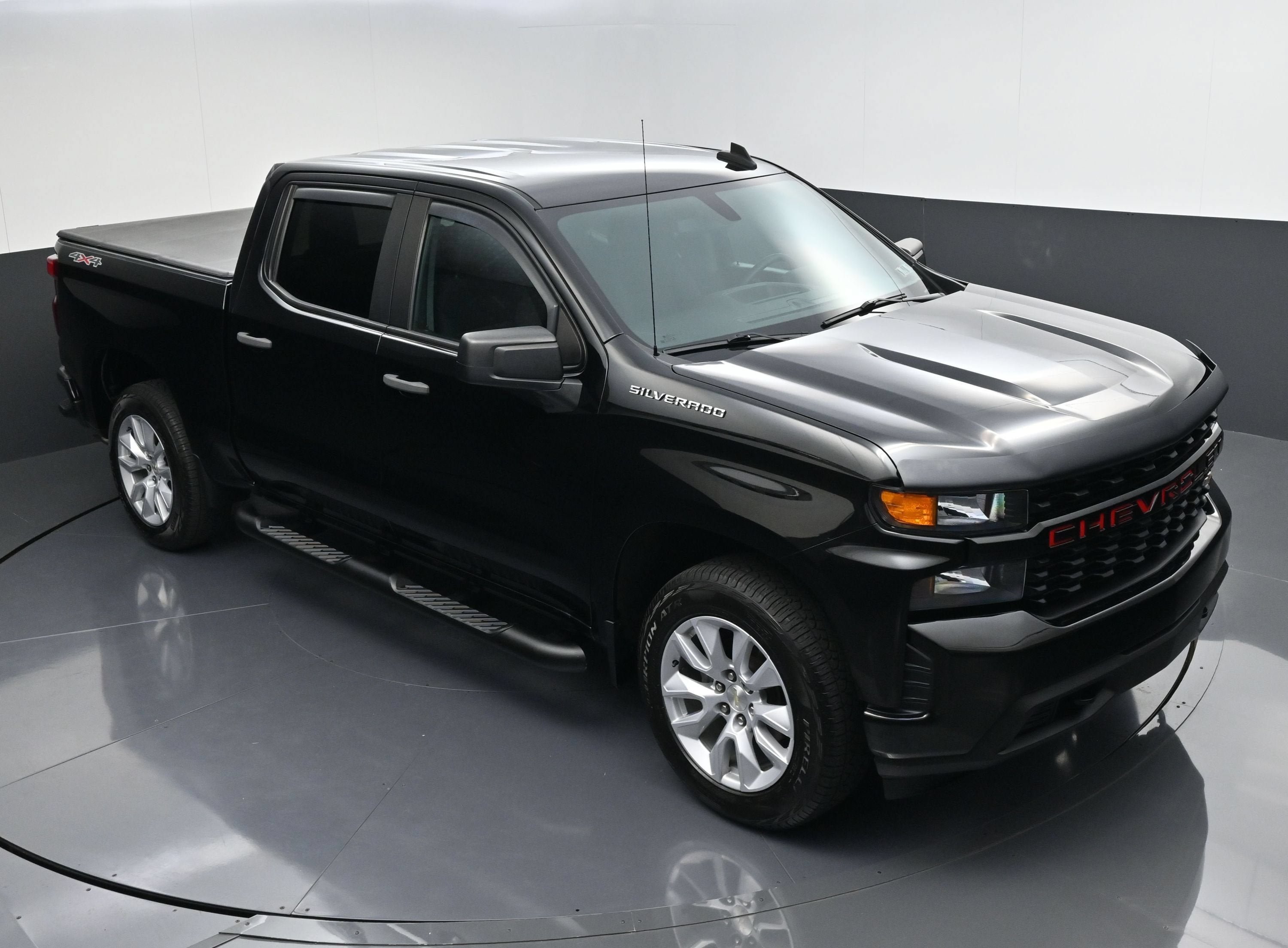 Used 2021 Chevrolet Silverado 1500 Custom AWD/4WD image 45