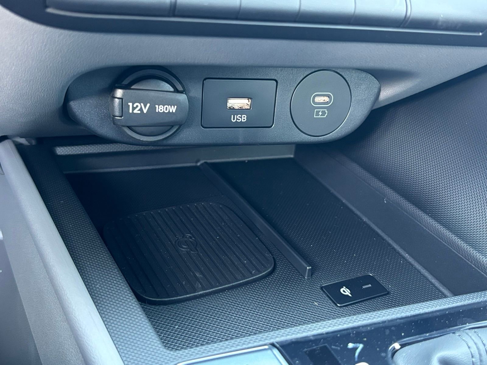 New 2026 Hyundai Elantra Sport image 22