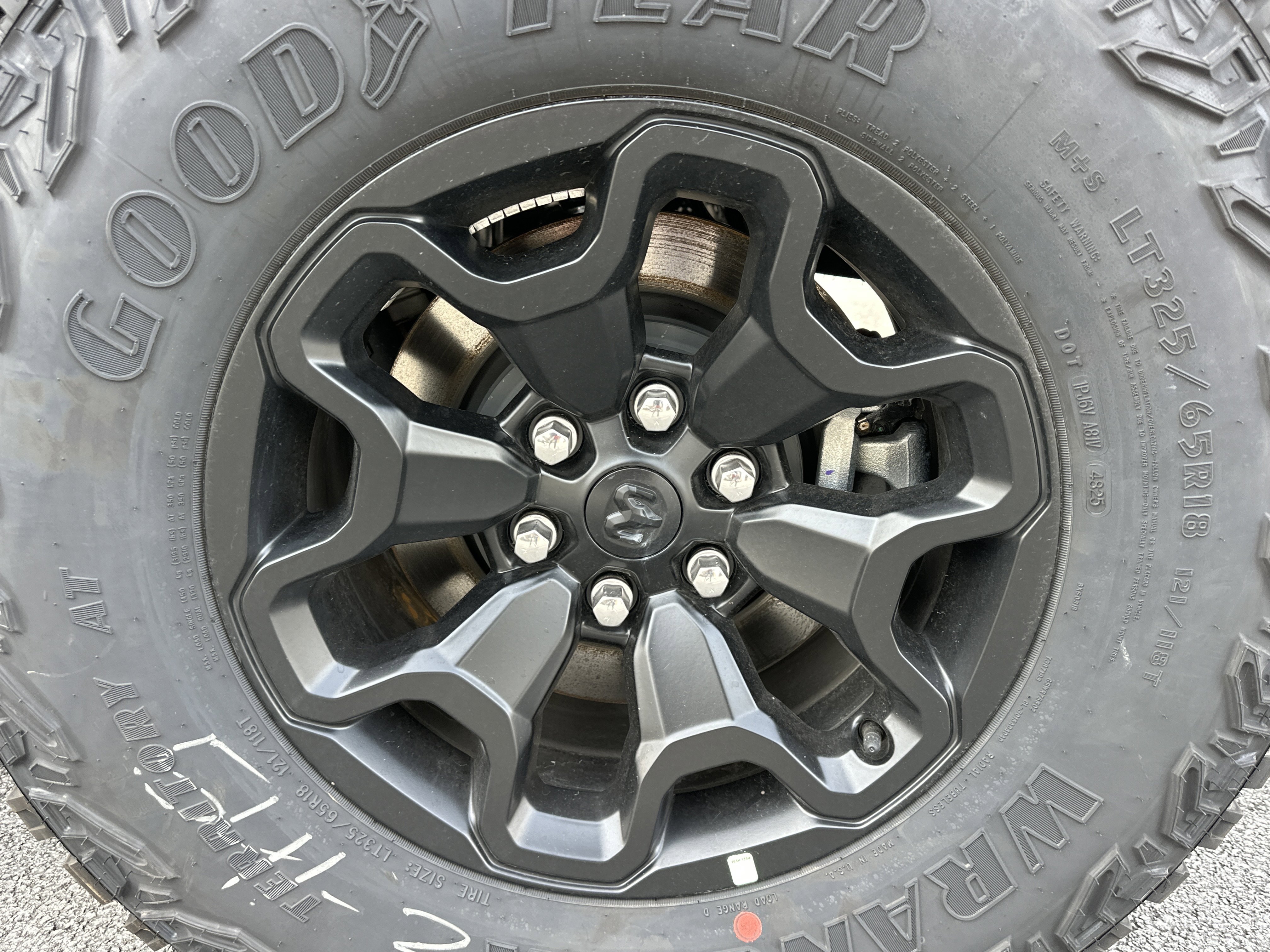 New 2026 RAM 1500 RHO image 36