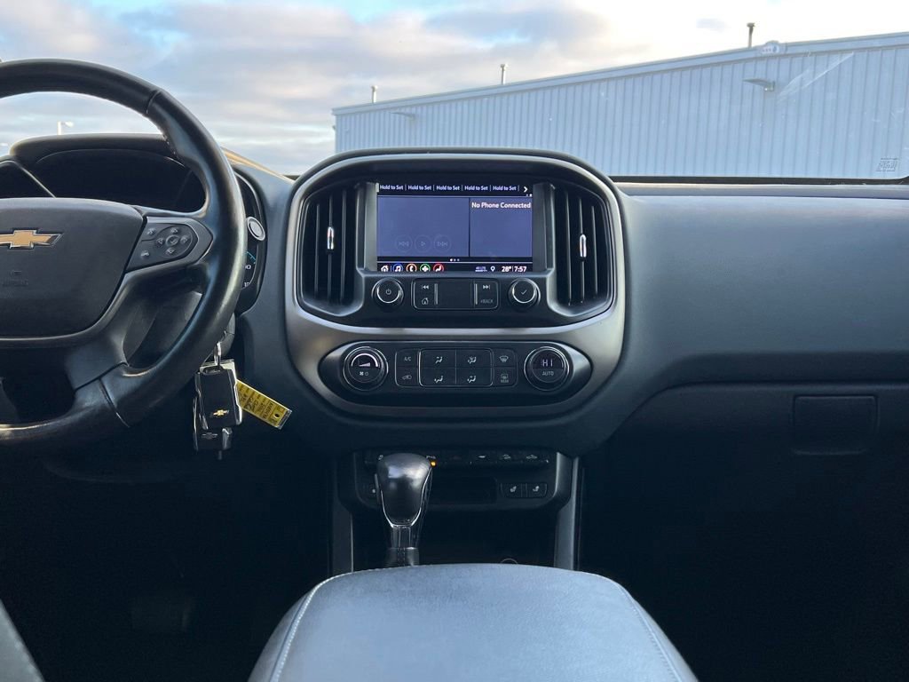 Used 2022 Chevrolet Colorado Z71 w/ Safety Package image 20