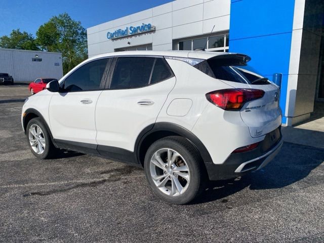 Used 2022 Buick Encore GX Preferred w/ Cold Weather Comfort Package AWD/4WD image 3