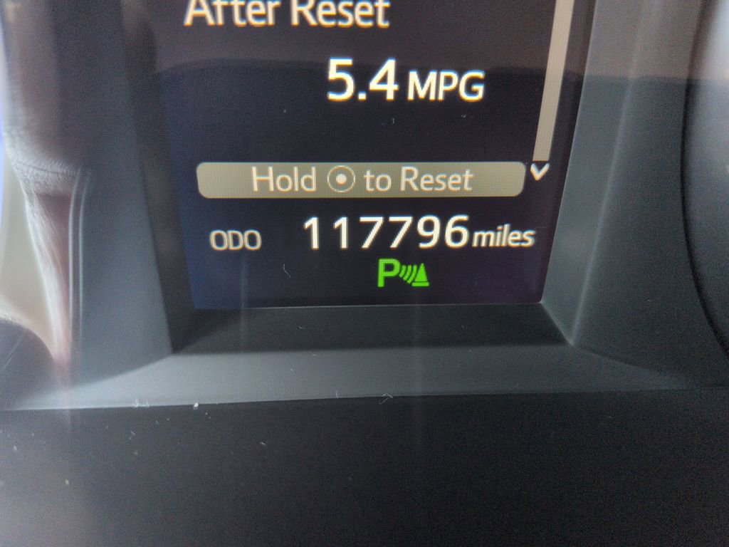 Used 2018 Toyota Highlander Limited AWD/4WD image 16