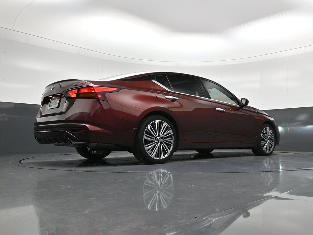 Certified 2024 Nissan Altima 2.5 SL FWD image 25