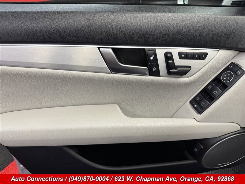 Used 2012 Mercedes-Benz C 250 Sedan image 24