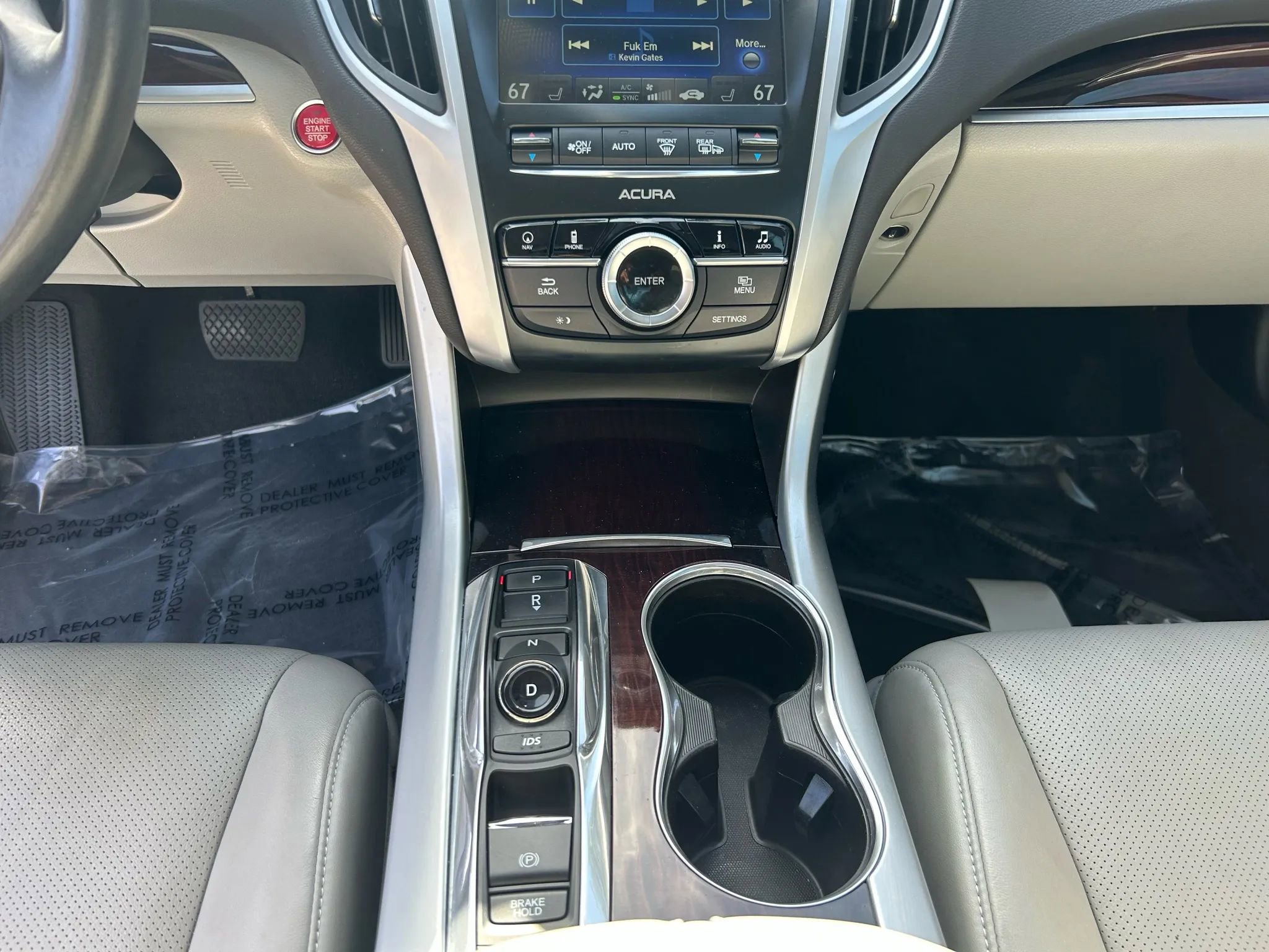 Used 2017 Acura TLX V6 w/ Technology Package FWD image 12