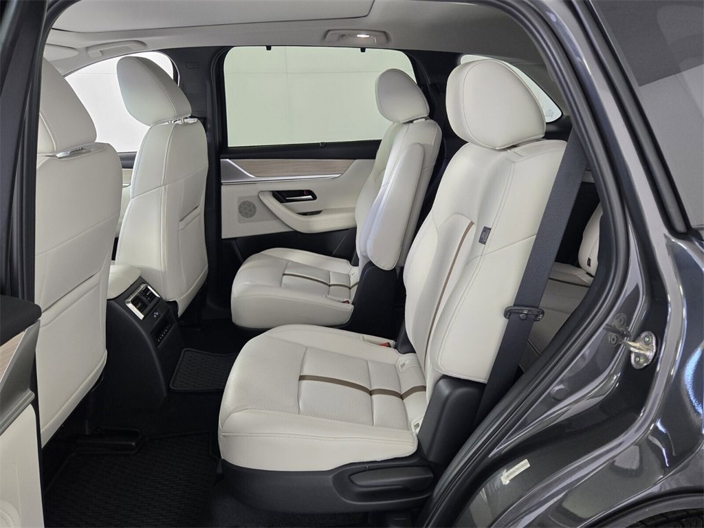 Used 2024 MAZDA CX-90 3.3 Turbo S w/ Premium Package image 9