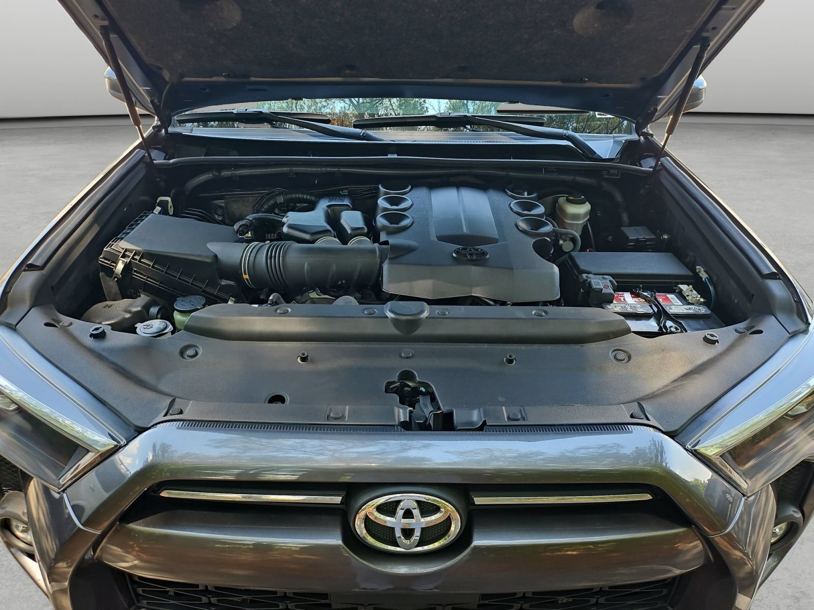 Used 2023 Toyota 4Runner SR5 RWD image 32