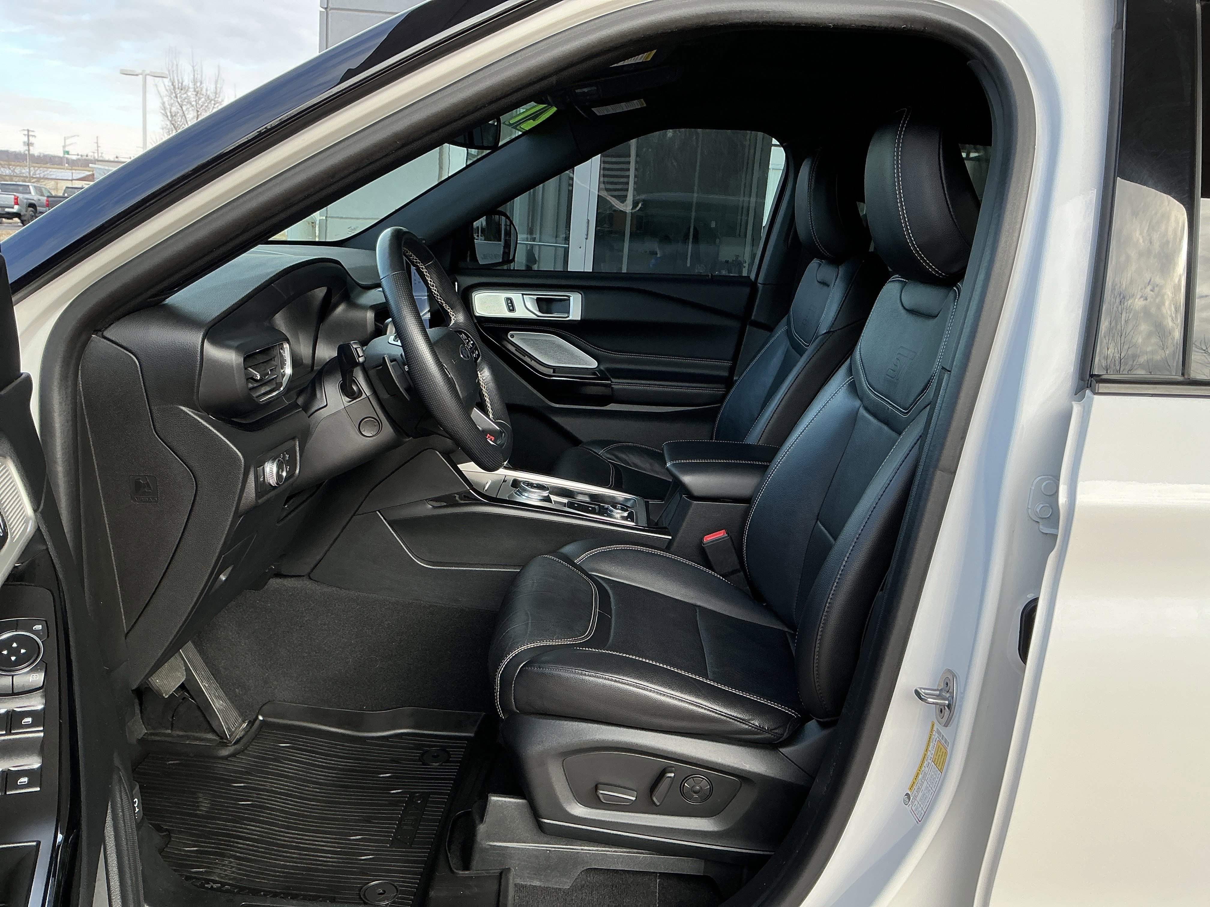 Used 2021 Ford Explorer ST w/ Equipment Group 401A image 7