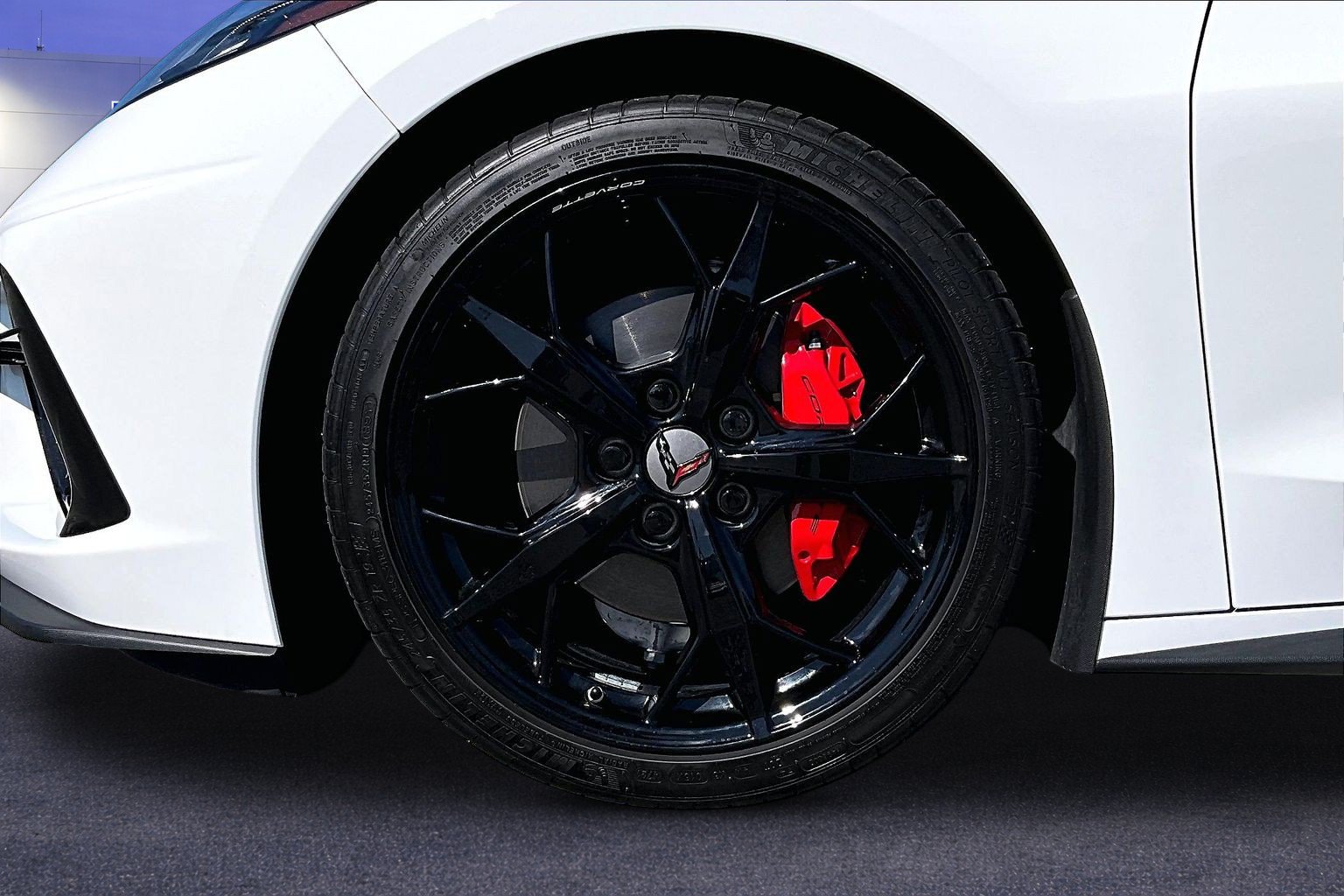 Used 2022 Chevrolet Corvette Stingray Preferred Cpe w/ Engine Appearance Package RWD image 32