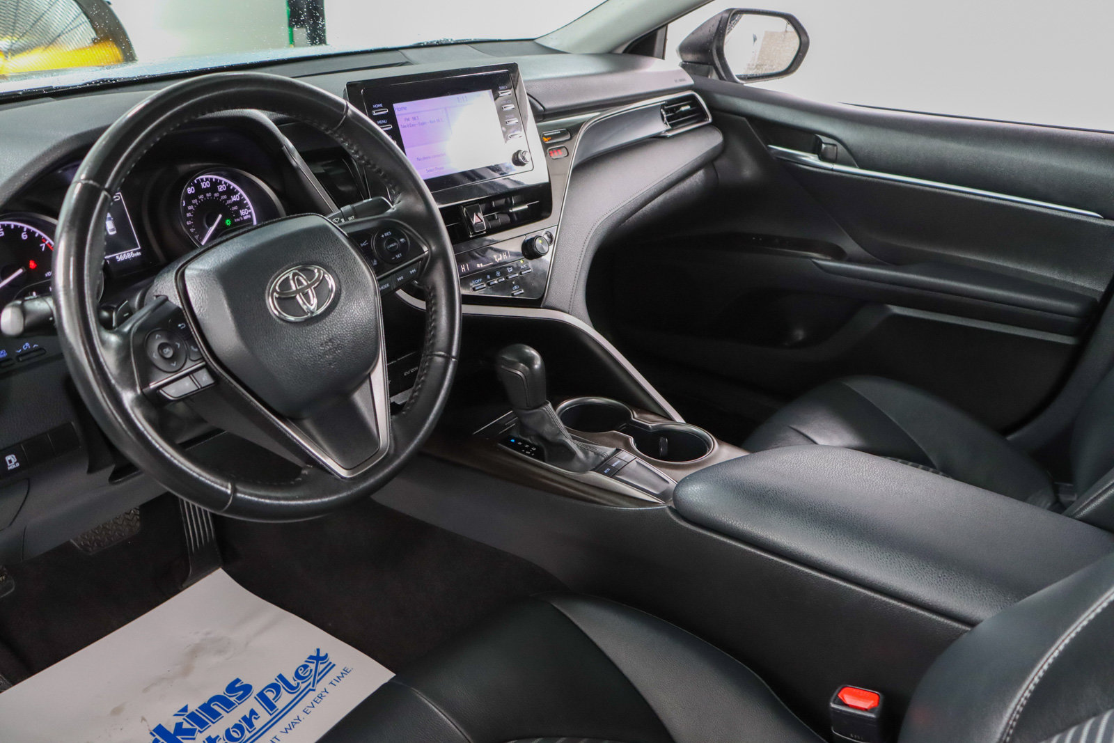 Used 2024 Toyota Camry SE FWD image 22