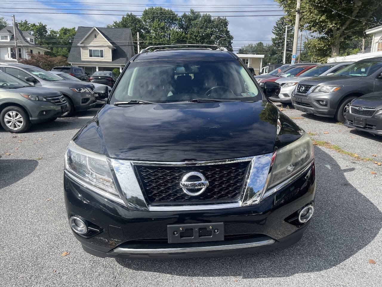 Used 2014 Nissan Pathfinder Platinum w/ Platinum Premium Package AWD/4WD image 3