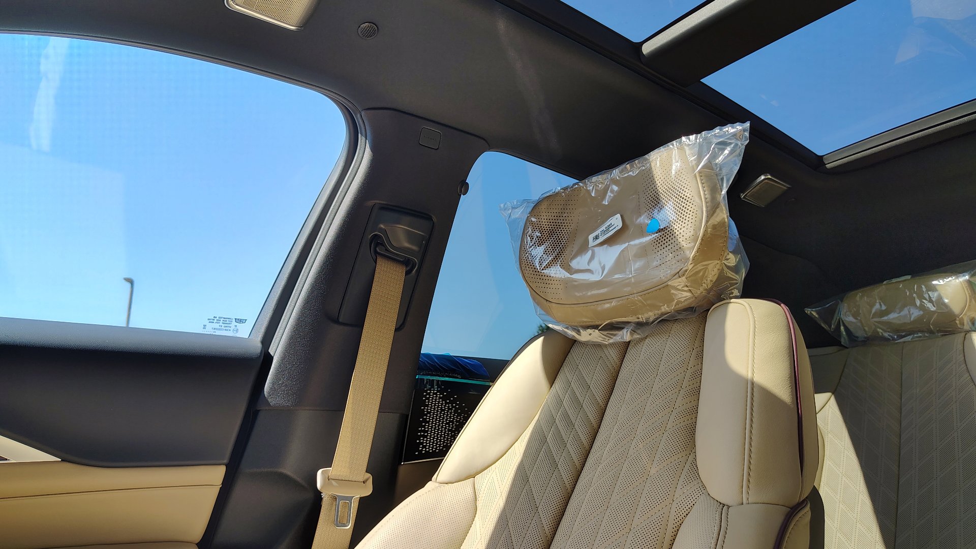 New 2026 Cadillac Lyriq Signature Luxury image 22