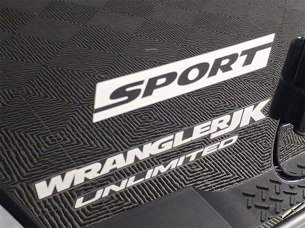 Used 2018 Jeep Wrangler Unlimited Sport S image 31