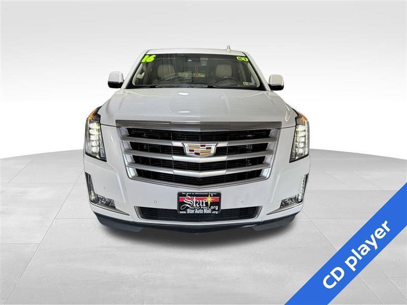 Used 2016 Cadillac Escalade Luxury AWD/4WD image 2