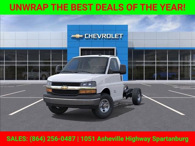 New 2025 Chevrolet Express 3500 w/ Power Convenience Package image 8