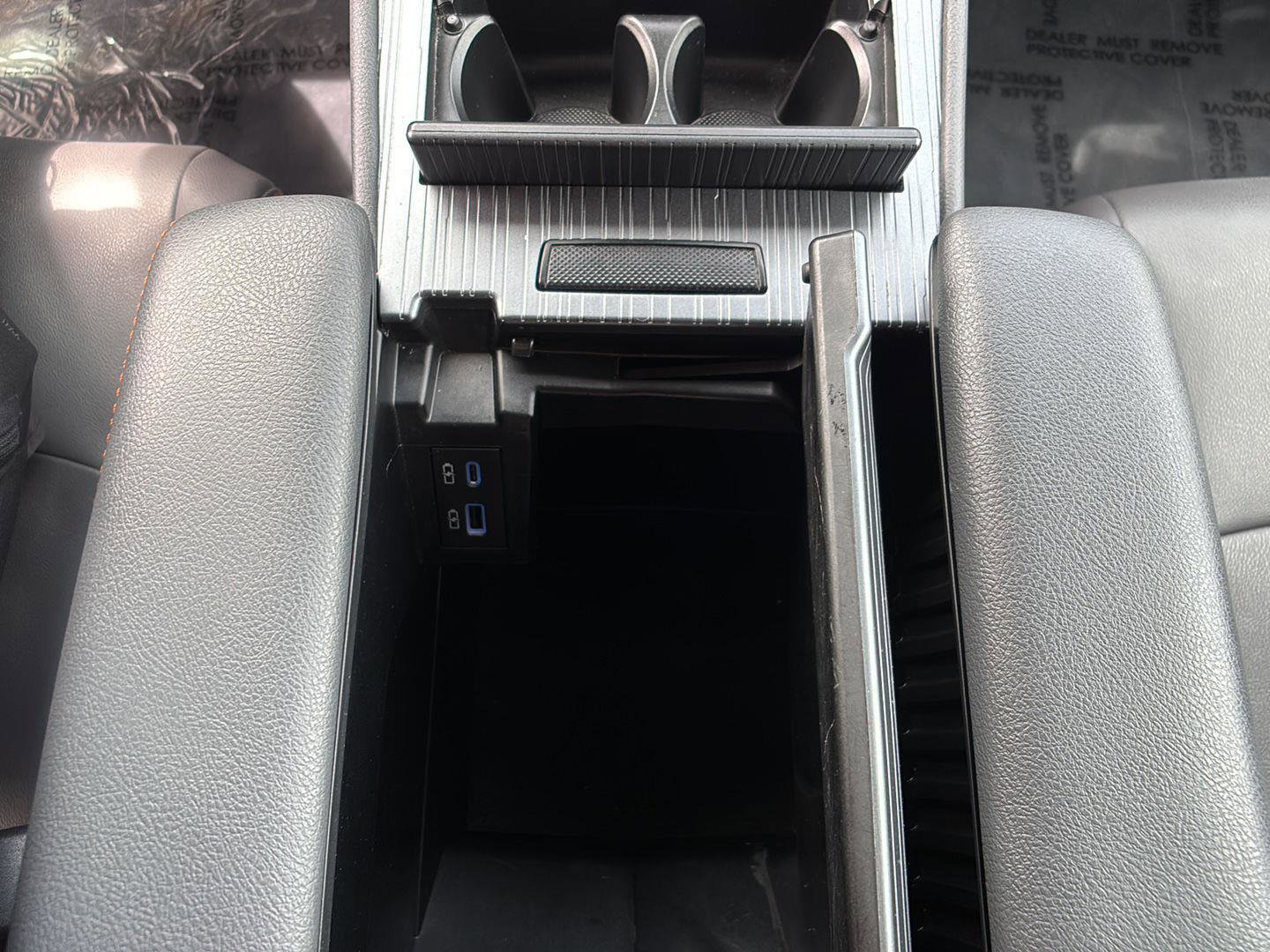 Used 2021 Toyota Sienna XSE w/ XSE Plus Package FWD image 34