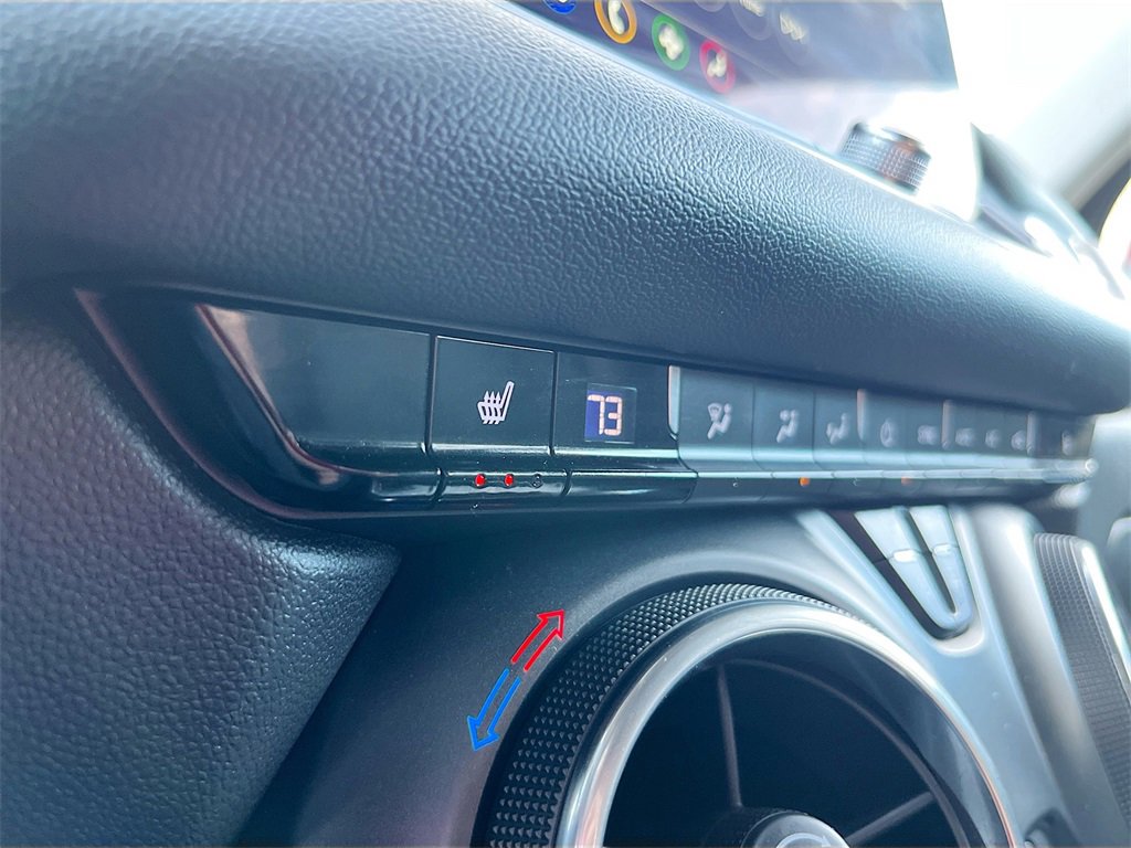 Used 2025 Chevrolet Blazer LT image 19