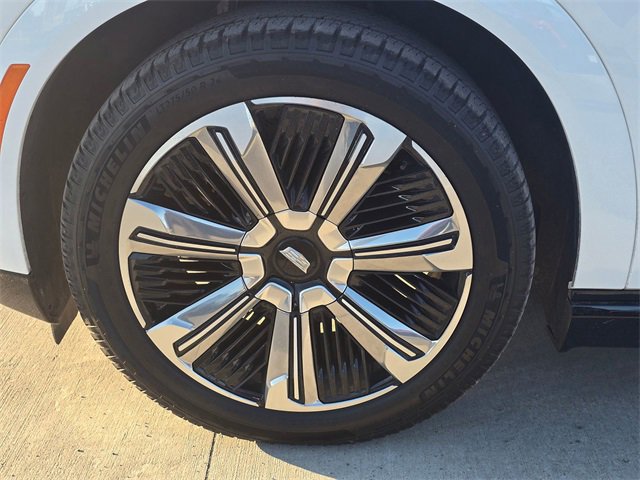 New 2025 Cadillac Escalade IQ Luxury 1 w/ Smart Trailering package image 9