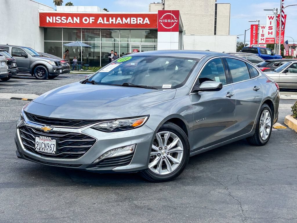 Used 2023 Chevrolet Malibu LT FWD image 2