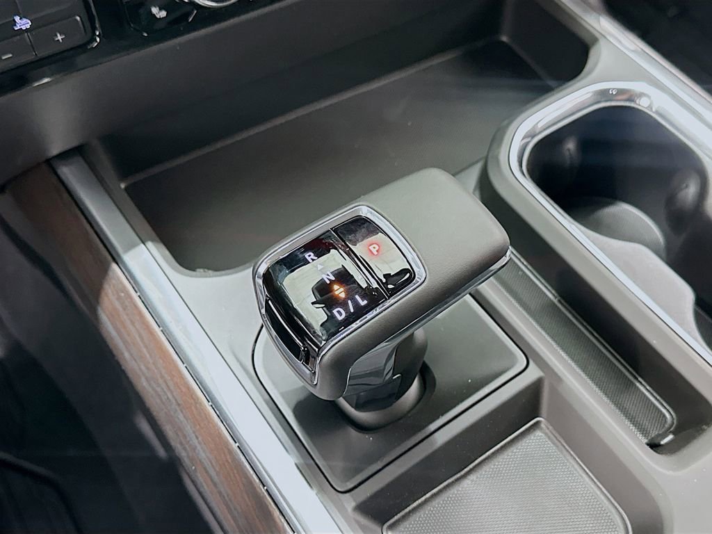 New 2026 GMC Sierra 1500 SLT RWD image 17